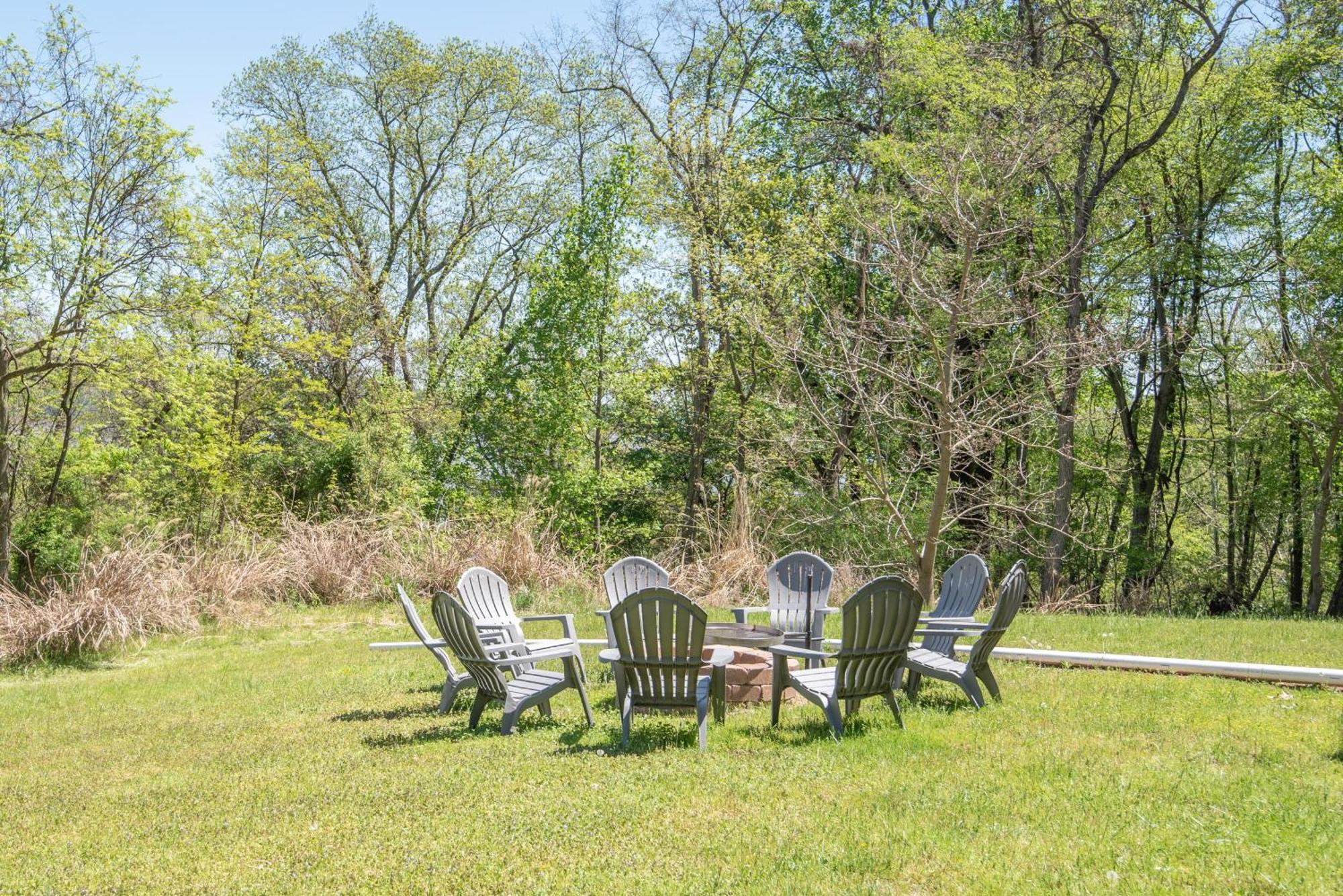 River Haven With Hot Tub * Delta